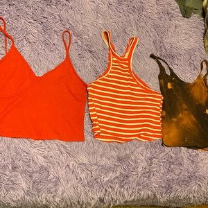 3 crop tops